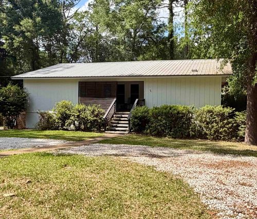 711 Cedar Ave, Fairhope, AL, 36532-2840 | Card Image