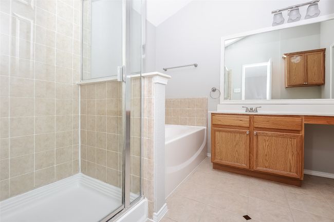 4853 Madyson Ridge Dr, House other with 3 bedrooms, 2 bathrooms and null parking in Fort Worth TX | Image 12