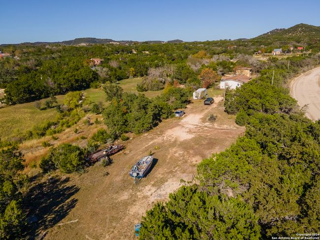 989 Oil Wl, Home with 3 bedrooms, 2 bathrooms and null parking in Pipe Creek TX | Image 72