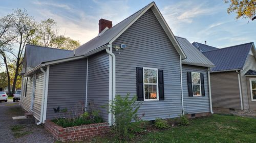 214 S Polk St, Tullahoma, TN, 37388-3758 | Card Image