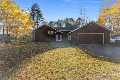 82 Notch Road, House other with 4 bedrooms, 3 bathrooms and null parking in Mendon VT | Image 1