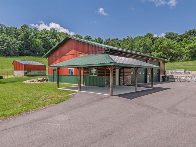 E7498 Mill Rd, House other with 6 bedrooms, 4 bathrooms and null parking in SPRING GREEN WI | Image 9
