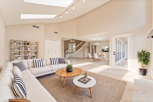 11530 Ella Lee Ln, Houston, TX, 77077-6812 | Card Image