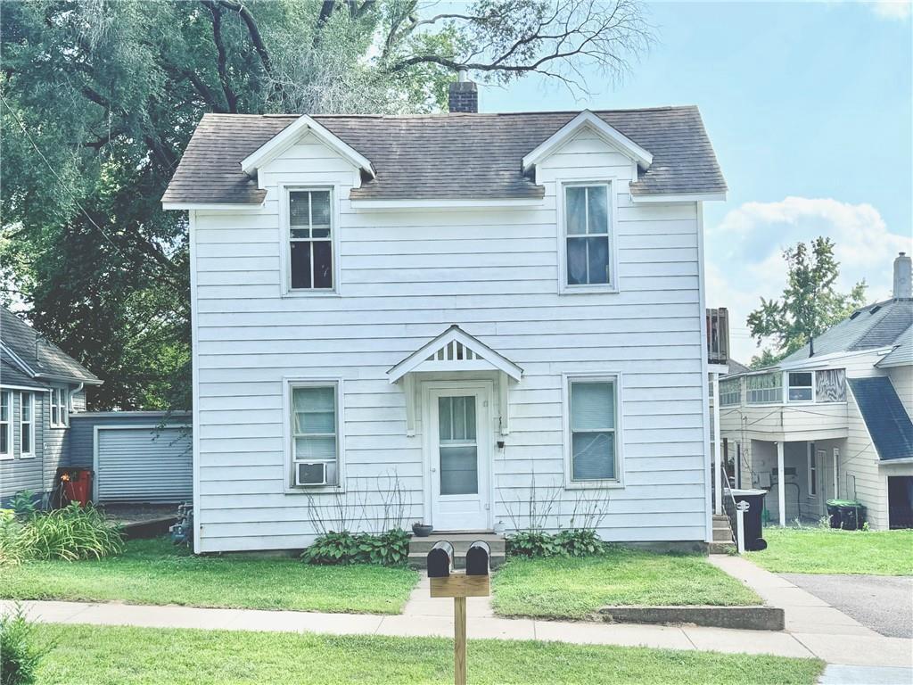 Summit St, Eau Claire, WI 54703