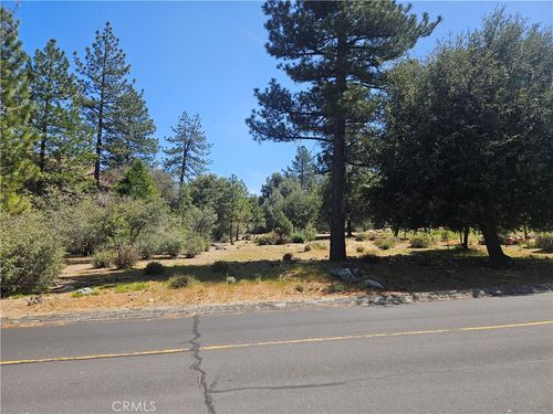 16210 Askin Dr, Pine Mountain Club, CA, 93222-4070 | Card Image