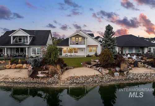 1364 N Laconia Ave, Eagle, ID, 83616-4215 | Card Image