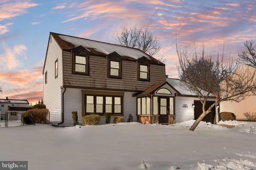 247 Southview Dr, DELRAN, NJ, 08075-1532 | Card Image