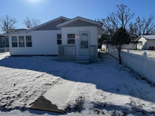 2233 W 11th St, Muncie, IN, 47302-1649 | Card Image