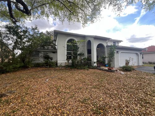 15010 E Falcons Lea Dr, Davie, FL, 33331-3906 | Card Image