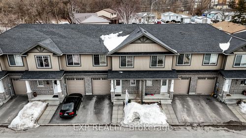 19 Nottingham Crt, Trenton, ON, K8V0E7 | Card Image