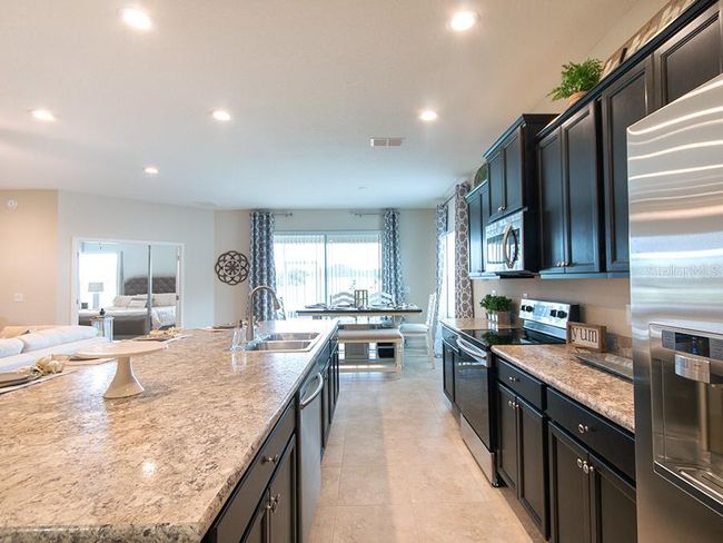 444 Ituna Circle, House other with 4 bedrooms, 3 bathrooms and null parking in WINTER HAVEN FL | Image 4