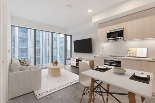 2809-8 Cumberland St, Toronto, ON, M4W0B6 | Card Image