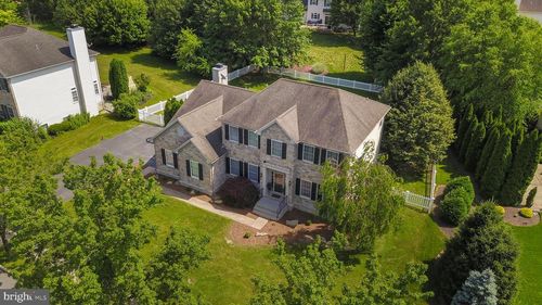 3960 Mountain View Ave, EASTON, PA, 18045-6124 | Card Image