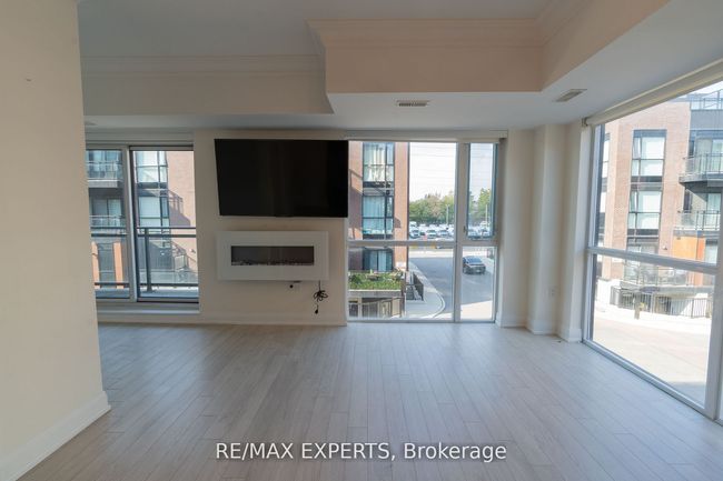 703 - 5299 Highway 7 Road, Condo with 2 bedrooms, 3 bathrooms and 1 parking in Vaughan ON | Image 8