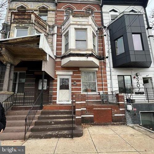 3209 Ridge Ave, PHILADELPHIA, PA, 19132-3332 | Card Image