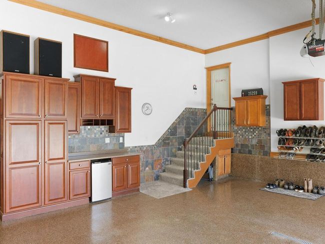Extra Slate Tiled Walls & Metal Bannisters - Upgrades! - 25259 Galaxy Ave Wyoming MN 55092 USA-072-001-073-MLS_Size.jpg | Image 50