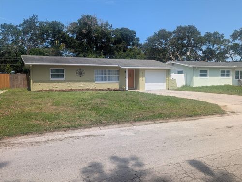 2132 Isabelle St, LARGO, FL, 33774-1307 | Card Image