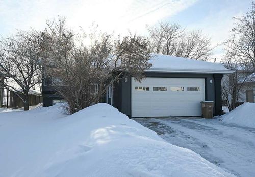 2814 45 Ave, Athabasca, AB, T9S1N6 | Card Image