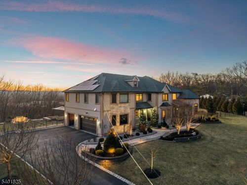 846 Sunset Rdg, Bridgewater, NJ, 08807-1376 | Card Image