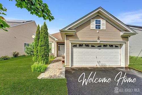 32 Prusakowski Blvd, Parlin, NJ, 08859-3161 | Card Image