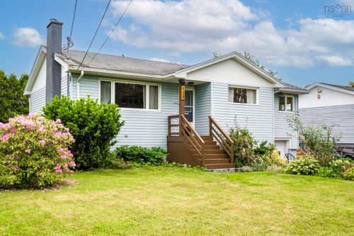 122 Sunnybrae Ave, Halifax, NS, B3N2H1 | Card Image