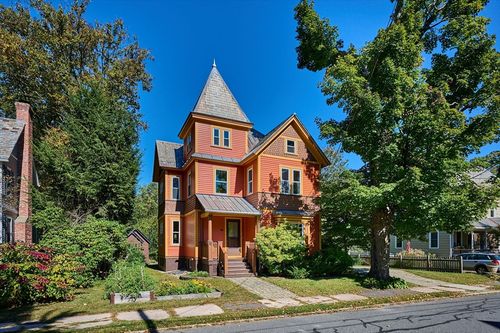 46 Columbus Ave, Northampton, MA, 01060-4224 | Card Image