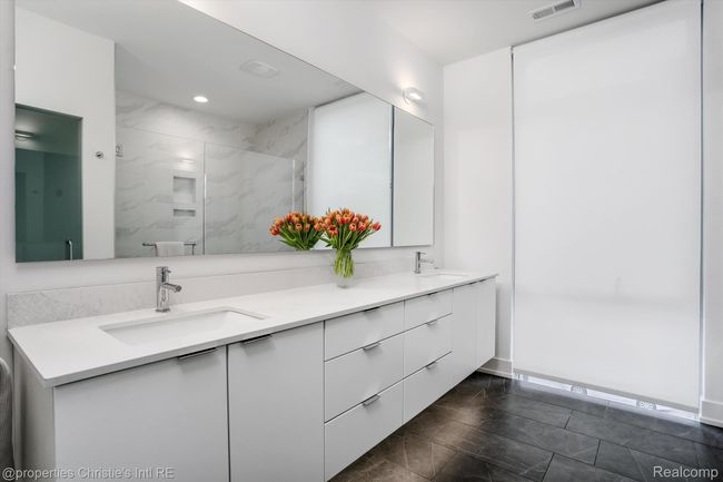 311 Alfred Street | Image 28