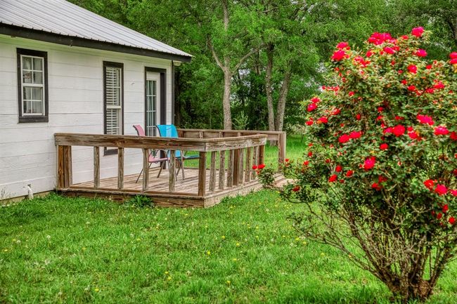 2799 Highway 21 E, House other with 3 bedrooms, 2 bathrooms and null parking in Paige TX | Image 23