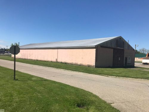 4 Morrell St, Yale, MI, 48097-2945 | Card Image