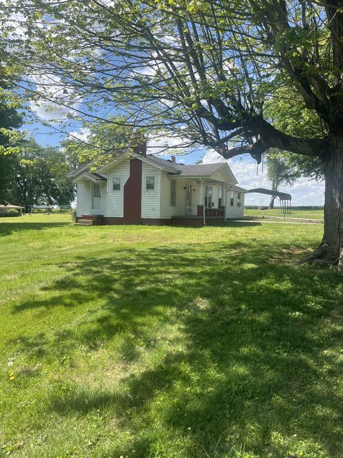 1107 W Church St, Orlinda, TN, 37141-2008 | Card Image