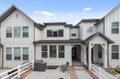938 W Terracotta Dr, Saratoga Springs, UT, 84045-3951 | Card Image