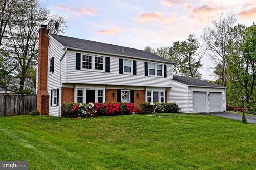 4324 Moylan Ln, FAIRFAX, VA, 22033-3620 | Card Image