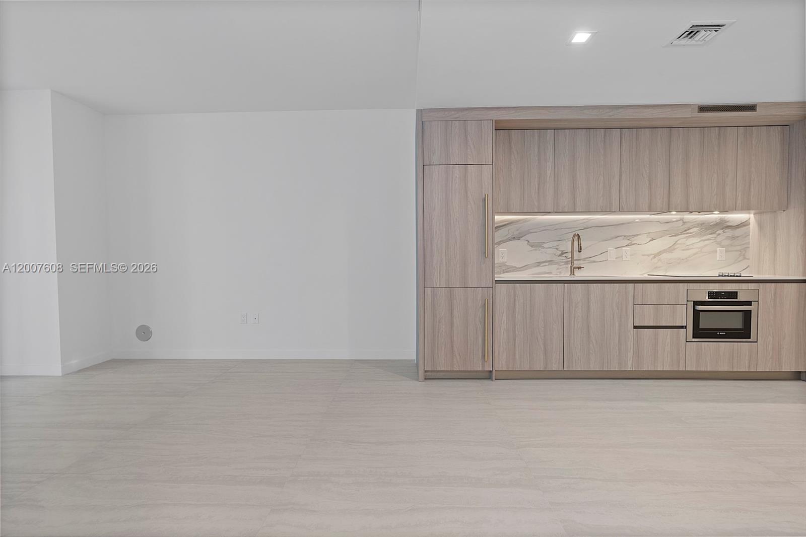 Residential Lease in Miami 5