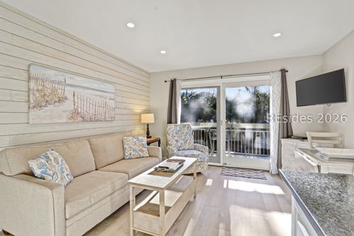 107-4 N Forest Beach Dr, Hilton Head Island, SC, 29928-7715 | Card Image