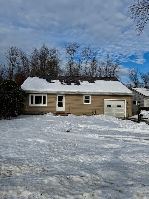 5050 Kinter Hill Rd, Edinboro, PA, 16412-2826 | Card Image