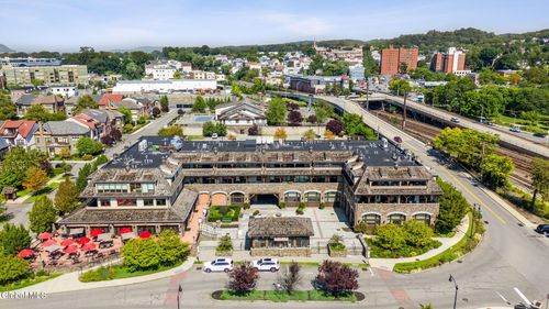 s200-127 W Main St, Tarrytown, NY, 10591-7500 | Card Image
