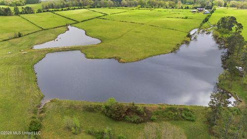 131 Laws Hill Rd, Holly Springs, MS, 38635-9159 | Card Image