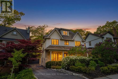 56 Pine Crescent, Toronto (The Beaches), ON, M2E1L4 | Card Image