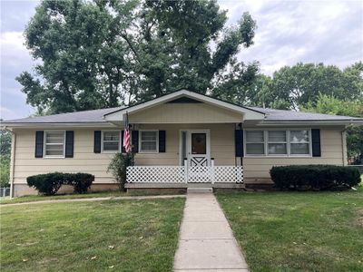 1646 Pawnee Street, House other with 3 bedrooms, 3 bathrooms and null parking in Leavenworth KS | Image 1