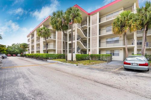 apt-423-3000 Nw 48th Ter, Lauderdale Lakes, FL, 33313-7241 | Card Image
