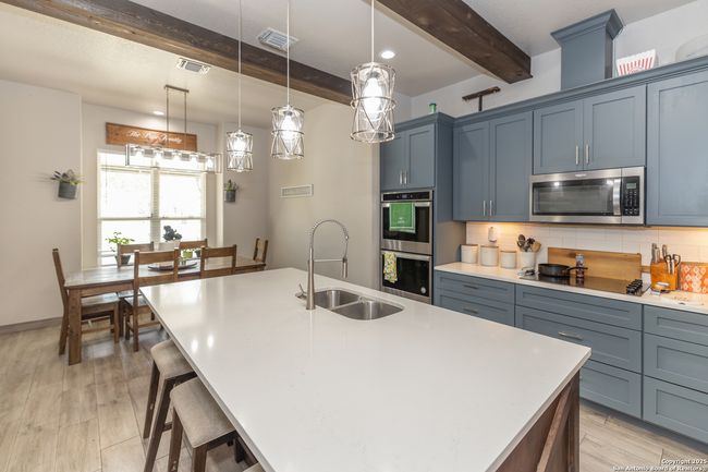 72 Red Fox, House other with 4 bedrooms, 3 bathrooms and null parking in Poteet TX | Image 12