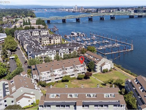281 N Hayden Bay Dr, Portland, OR, 97217-8301 | Card Image