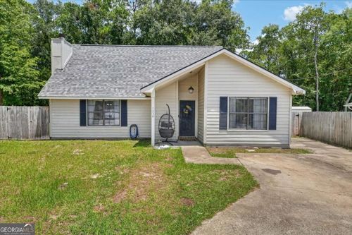 1334 Forest Lake Dr, Hinesville, GA, 31313-5349 | Card Image