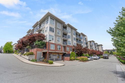 412-15956 86a Ave, Surrey, BC, V4N6N8 | Card Image