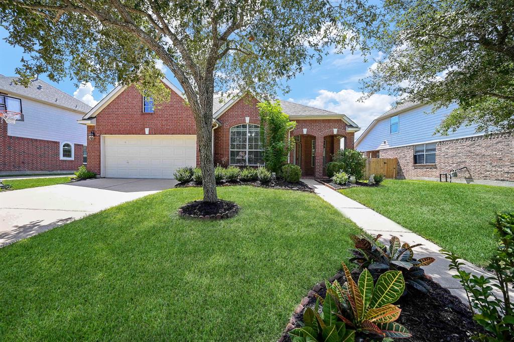 Lemonmint Meadow Dr, Katy, TX 77494