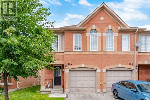 157-5030 Heatherleigh Ave, Mississauga, ON, L5V2G7 | Card Image