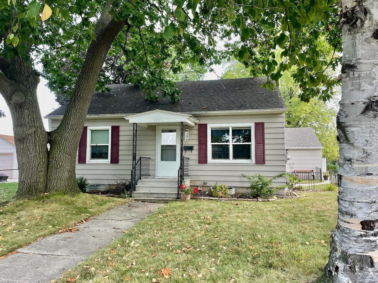 Spruce St, DE Pere, WI 54115