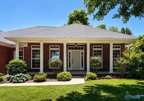 3015 Cobble Farms Dr Se, Owens Cross Roads, AL, 35763-7009 | Card Image