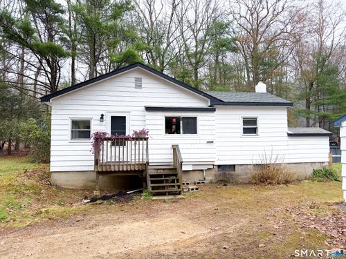 45 Navratil Rd, Willington, CT, 06279-1622 | Card Image