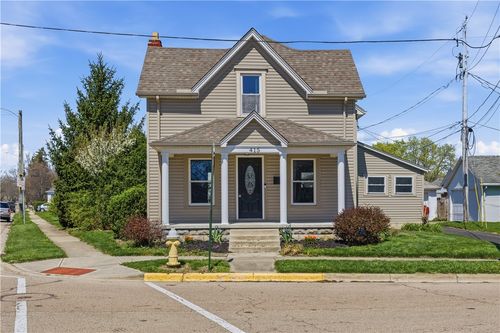 415 W South St, Tipp City, OH, 45371-1652 | Card Image